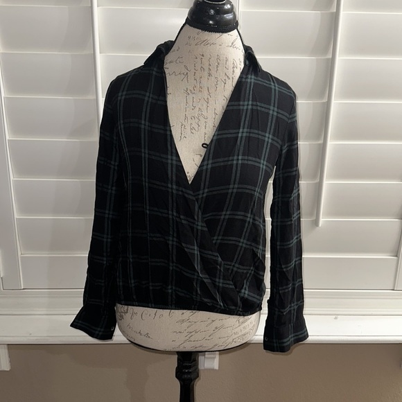 Madewell Wrap-Front Shirt in Palma Plaid - Picture 5 of 13